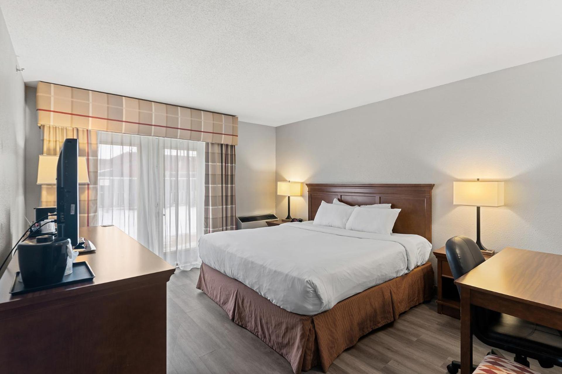 Country Inn & Suites By Radisson, Saskatoon, Sk Exterior photo