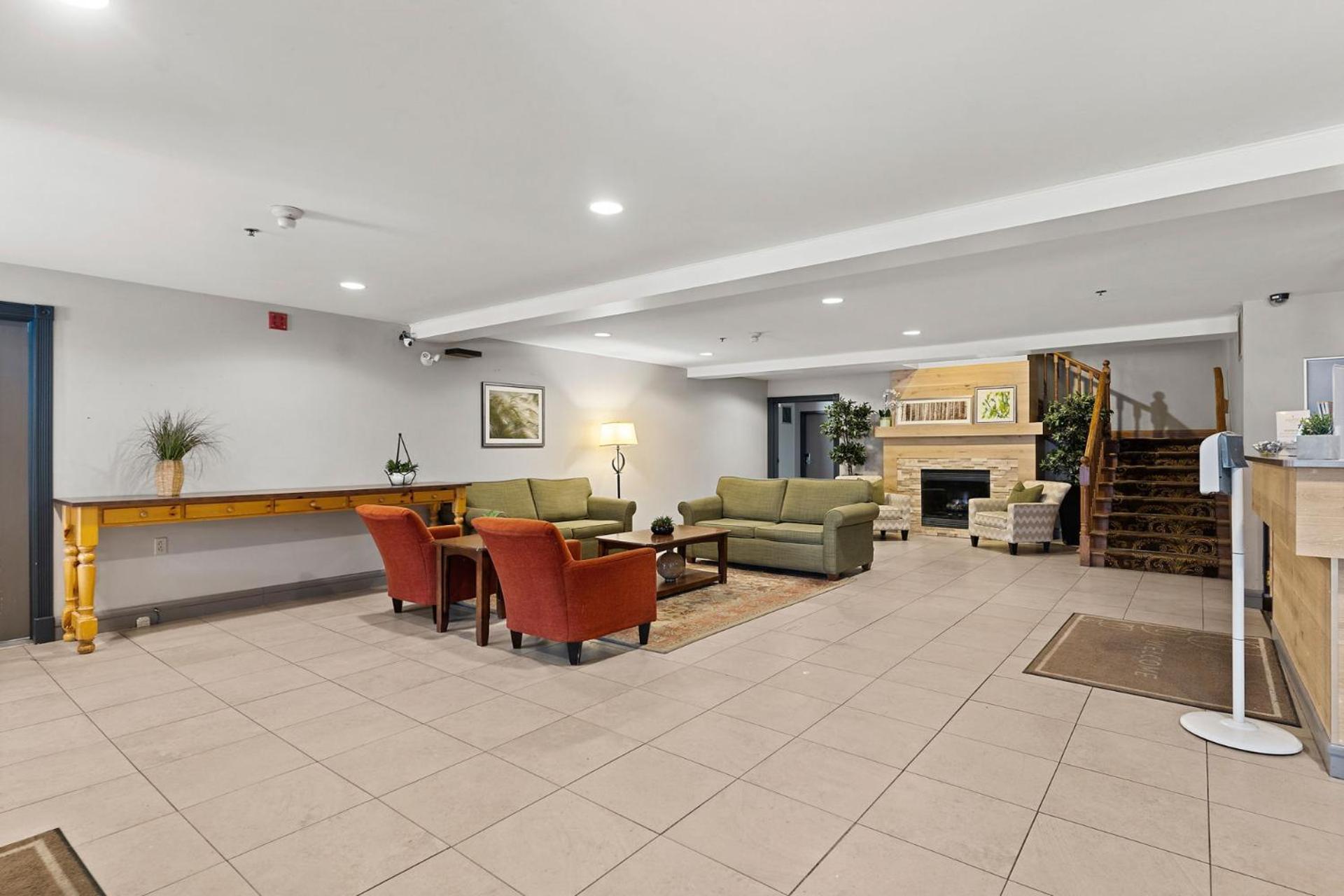 Country Inn & Suites By Radisson, Saskatoon, Sk Exterior photo